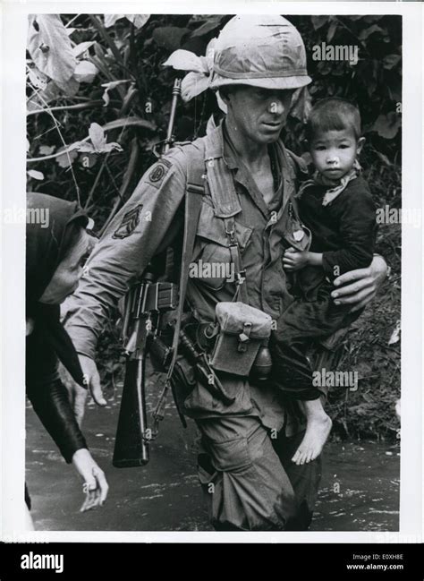 Dec 00 1967 A Member Of The 1st 1st Cav Div Air Mobile Helps A