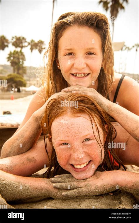 Smiling Girls Braces Hi Res Stock Photography And Images Alamy