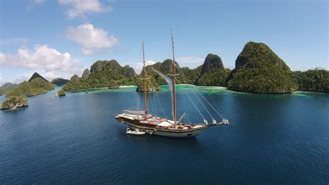 Explore Raja Ampat In Indonesia On Board A Luxury Yacht