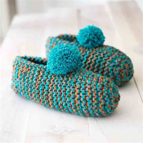 Easy Slippers Knitting Pattern Gina Michele A3b