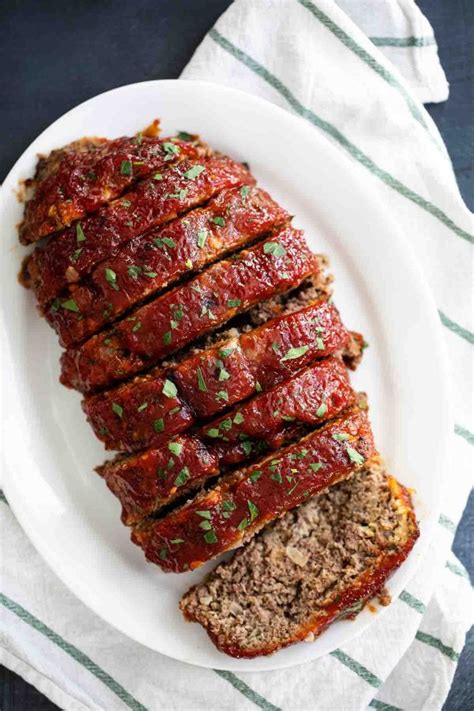 This classic american meatloaf recipe is hearty, humble, and one of the most familiar ground beef recipes of my childhood. 2 Lb Meatloaf Recipe With Crackers - Mom S Basic Meatloaf Recipe / Once you try this, you may ...