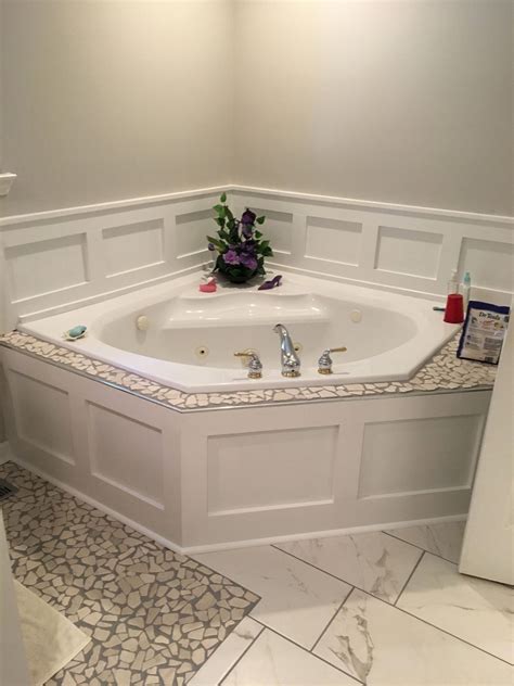 Wainscoting Around Garden Tub—cheap Fix For Broken Outdated Tile
