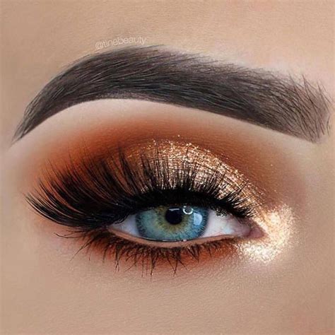 Stunning Gold Eyeshadow Looks That Are Must Try Gold Eye Makeup Tutorial Gold Eye Makeup