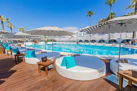 Here Are The Best Beach Clubs In Marbella In 2021 Fashion Res