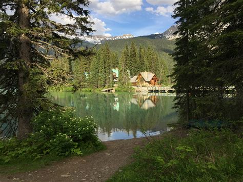 Emerald Lake Lodge Yoho National Park Ross Robinson Flickr