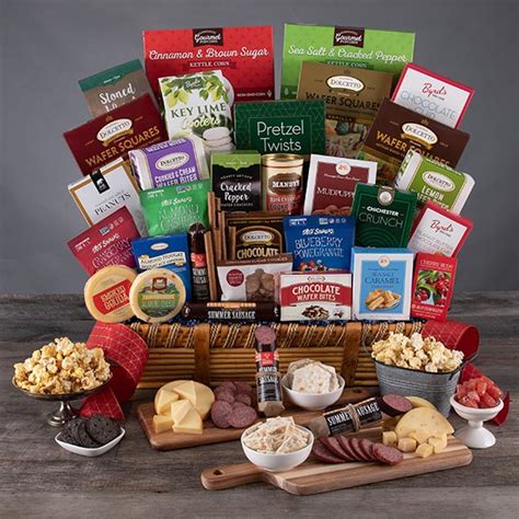 631 gift baskets for delivery to holland for holidays and special occasions including christmas, new baby, sympathy, birthday and national holidays send gift baskets and food hampers to the netherlands for your loved ones, friends and business associates. Jumbo Snack Attack: Gourmet Snack Gift Basket - Gift ...