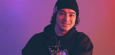 See more ideas about dancing in the dark, filthy frank wallpaper, george. JOJI "YEAH RIGHT" - 88rising | Rive Video Promotion