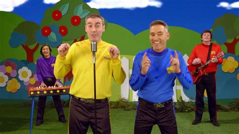 The Wiggles Beep Beep Buckle Up Original And New Acordes Chordify