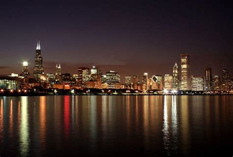 Iphone Chicago Skyline At Night Wallpaper Mister Wallpapers