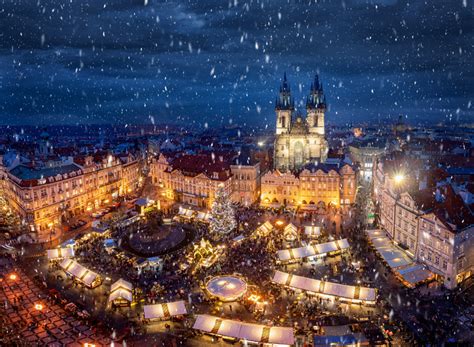 The 25 Best Christmas Markets That Are So Magical You Have To See To