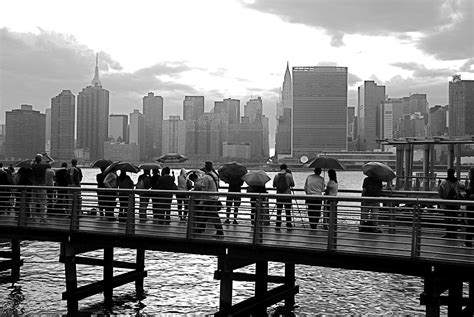 Manhattanhenge Lovers 2014 Pier 2 Gantry Park Lic Flickr