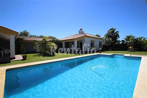 La primera fase de la. 2 Casas con piscina privada cerca de la playa - Conil de ...