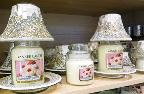 The Wonderful Aroma Of Yankee Candle Lamp Warisan Lighting