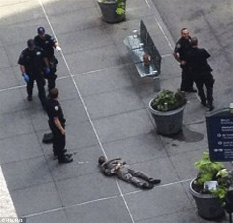 Empire State Shooting First Picture Of Shooter As Video Shows Moment