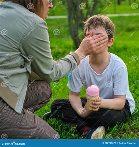 Mom Washes Face Of Boy Son Smeared In Ice Cream Stock Image Image Of