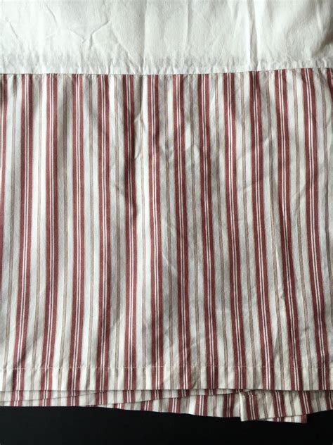 Pottery Barn Classic Ticking Stripe Bed Skirt Dust Ruffle CalKING Red