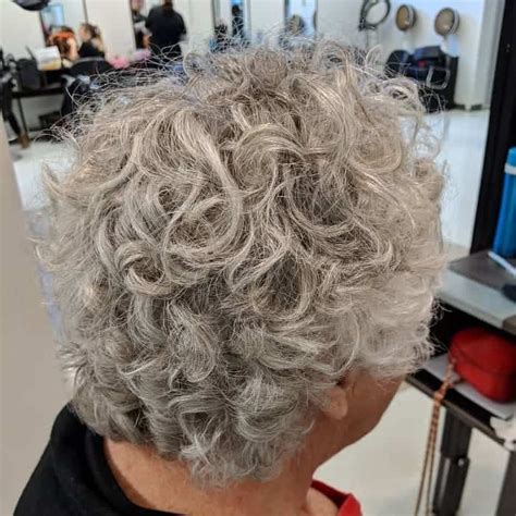 21 Gorgeous Short Permed Hairstyles For Women Over 60 Hairstylecamp