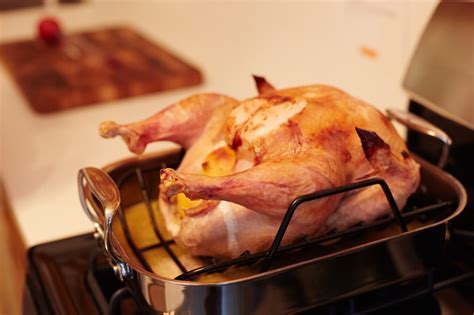 An Easier Way To Truss A Turkey Kitchn