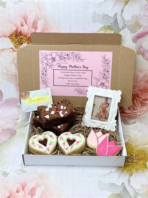 mother s day treat box beeziebakes