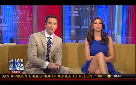 Nicole Petallides Legs On The Fox And Friends Couch Sexy Leg Cross