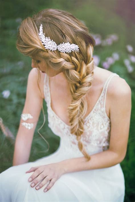 Wedding Hair Inspiration 32 Fresh And Feminine Bridal Braids Bridal Musings