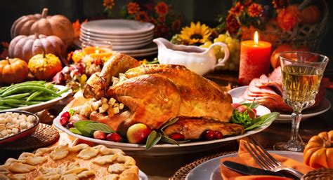 Consider this your handbook to nailing thanksgiving this year. A Complete Thanksgiving Meal for 6 for Under $35