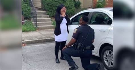 Kentucky Police Officer Proposes To Girlfriend During Traffic Stop