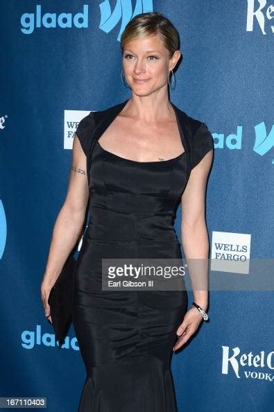 Actress Teri Polo Arrives At The 24th Annual Glaad Media Awards At Jw News Photo Getty Images