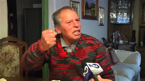 Pero al implantar algo sobre la sociedad se abren un sin fin de disgustos y de desacuerdos, como la que se puede vive ahora, en. Sueldo mínimo se reajusta en Chile - YouTube