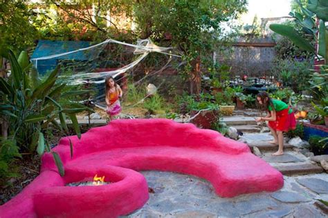 Check spelling or type a new query. 43 Homemade Fire Pit You Can Build on a DIY Budget - Home ...