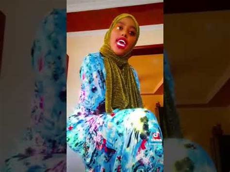 Hijab Girl Try Twerking Somali Girls Are Sexy YouTube