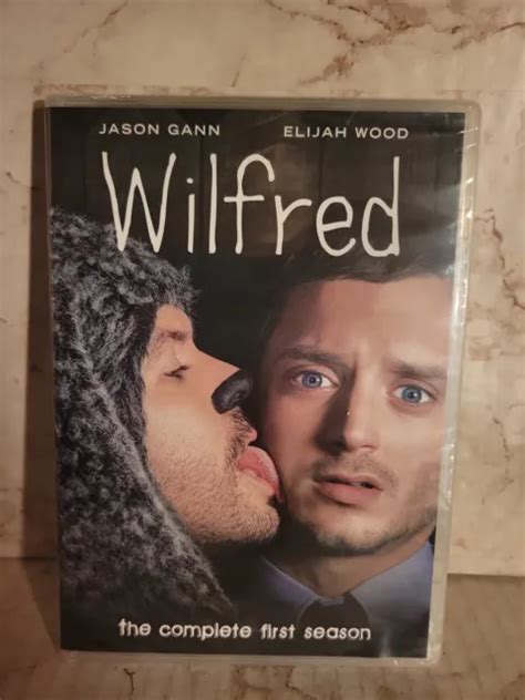 Wilfred The Complete First Season Dvd 2011 2 Disc New ~ Sealed 6