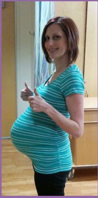 extreme pregnant on twitter double thumbs up