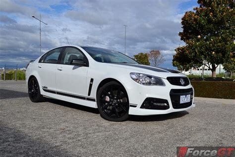 Holden Commodore Review 2015 Ssv Redline Craig Lowndes Edition