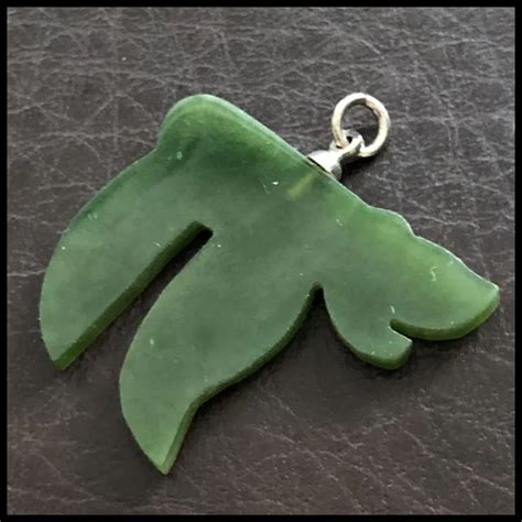 Vintage Carved Natural Spinach Green Nephrite Jade Chai Pendant Phoenix