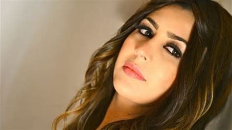 اسمع وحمل اغنية بحبك من اغاني جنات مجانا عبر موقع اغاني سمعنا. الفنانة المغربية جنات مهيد تعرف جمهورها على شقيقها..فهل ...