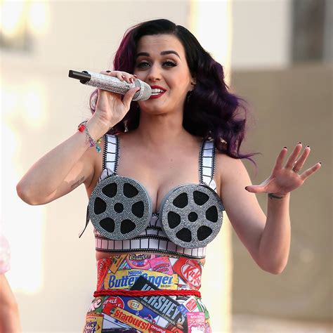 Katy Perry Ab Workout Popsugar Fitness
