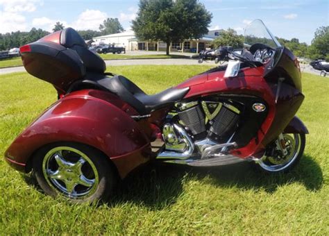 2011 Victory Vision Tour Crossbow Trike Classic Cruiser Touring Motorcycle