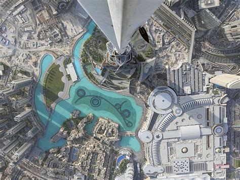 Gerald Donovan Took This Vertigo Inducing Photograph At The Top Of