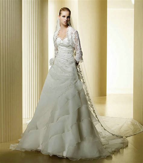 What does one wear over their courthouse outfit? Satin and Organza Wedding Dress with lace sleeves, free ...