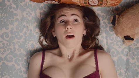 Lena Dunham Defends The Sex Scenes On Girls Theyre