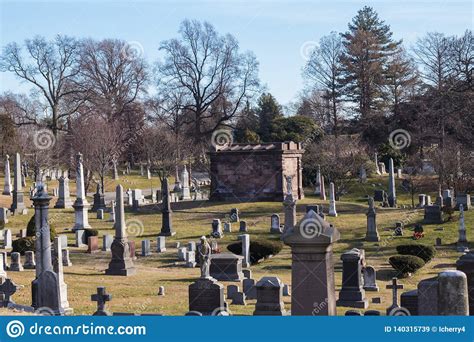 New York New Yorkusa Jan 06 2019 View Of Graves And
