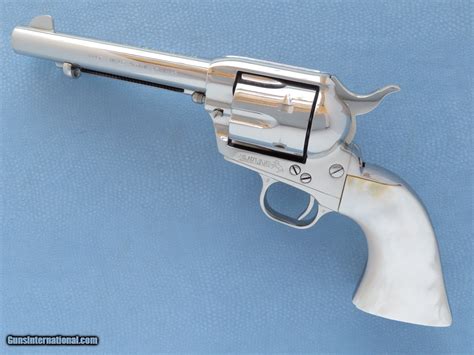 Colt Single Action Army Fitted With Pearl Grips Cal 45 Lc 5 12