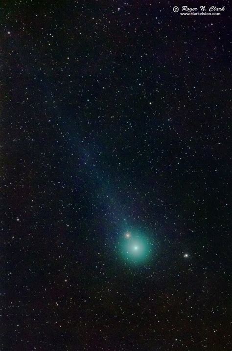 Clarkvision Photograph Comet Lovejoy C2014 Q2 Passes Star Cluster M79