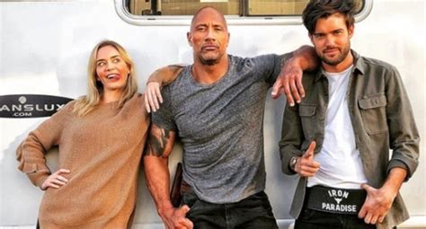 Watch trailers & learn more. The Rock Shares 'Hobbs & Shaw' Set Photo With 'Jungle ...