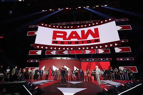 Check Out Wwe Raw S New Set Video Wrestlezone