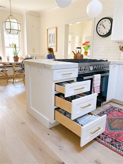 A disaster waiting to happen with every spin. How To Organize Kitchen Drawers | Kitchen drawer ...
