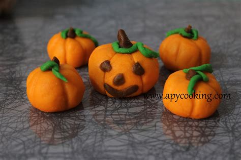 Apy Cooking Fondant Pumpkins Made With Homemade Marshmallow Fondant
