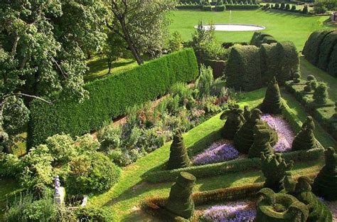 The Most Stunning Topiary Gardens