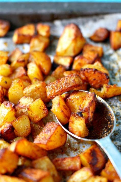 For even browning, flip the potatoes in the pan halfway through the cooking time. Perfectly Seasoned Roasted Potatoes. - The Pretty Bee ...